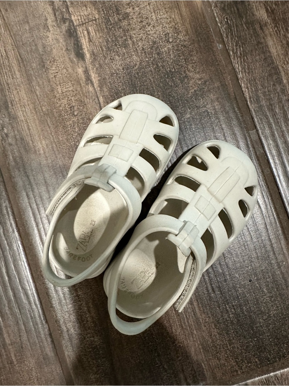 Zara Toddler Barefoot Sandals